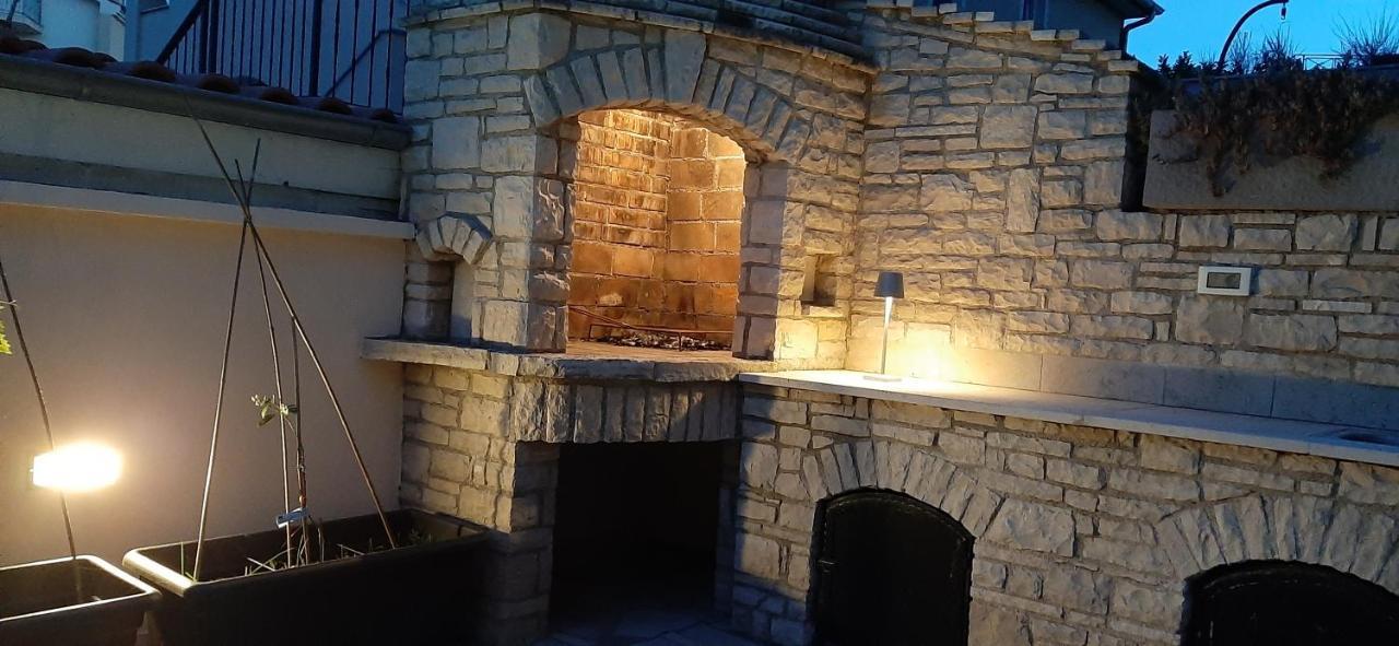 Traumferienwohnung Mit Privatem Pool & Gemuetlicher Grillecke Am Meer, Kroatien, Istrien, Liznjan Bei Medulin - Bester Urlaub An Der Adria, Fuer Paare Exterior foto